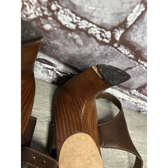 Cole Haan Brown Leather Woven Heel AnkleStrap Sandals Women Sz 8B US Broken Heel - Picture 9 of 16